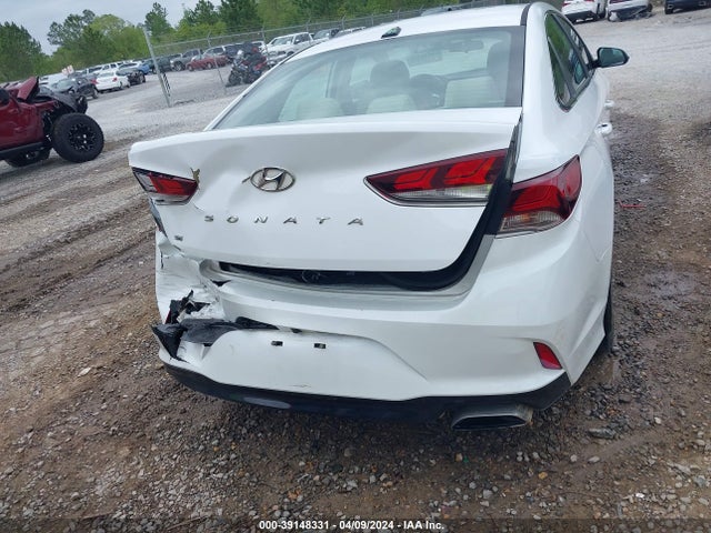 Hyundai SONATA SE 2018 5NPE24AF9JH606458 Image 16