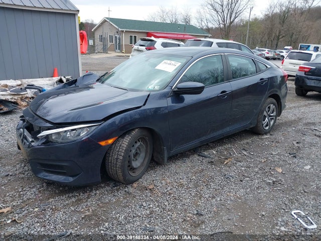 Honda Civic Lx 2018 2HGFC2F51JH504426 Image 2