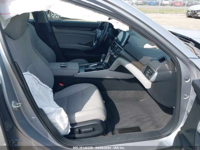 Honda Accord Touring 2018 1HGCV1F98JA122564 Image 5