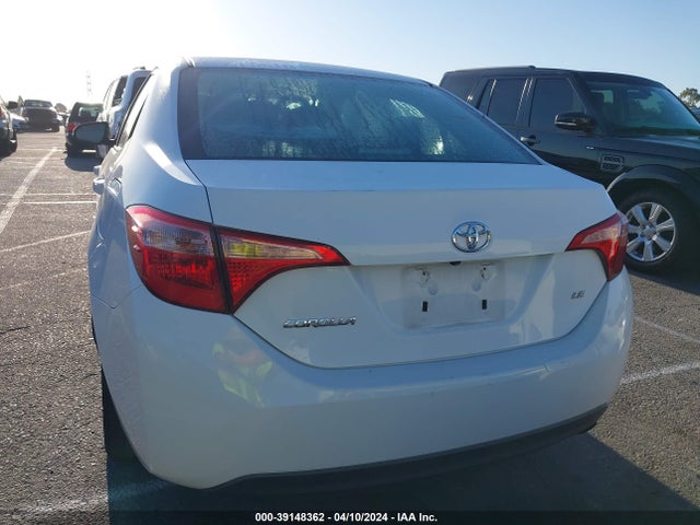Toyota COROLLA LE 2018 2T1BURHE2JC034580 Image 16