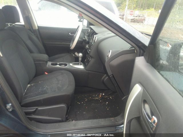 JN8AS5MT4FW672332 Nissan Rogue Select S