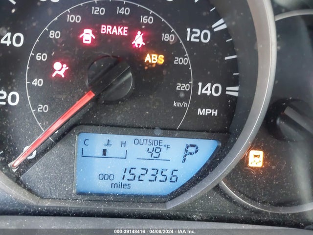 Toyota RAV4 LE 2016 JTMBFREV3GJ098946 Image 15
