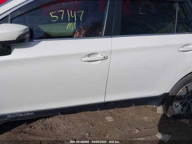 Subaru Outback 2.5i Limited 2015 4S4BSBNC5F3302257 Image 14