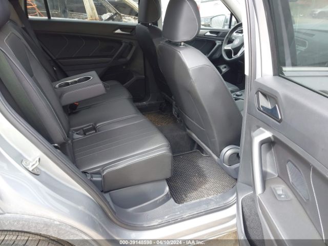 3VV2B7AX2RM033696 Volkswagen Tiguan 2.0t Se