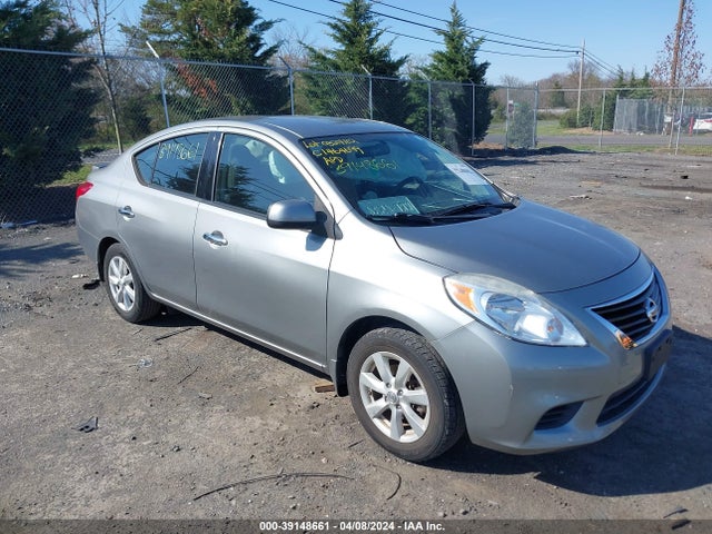 Nissan Versa 1.6 Sv 2014 3N1CN7AP9EL813627 Image 1