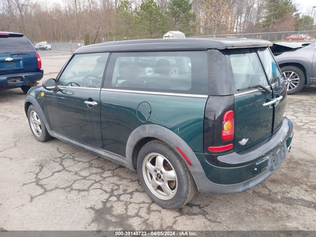 2009 MINI COOPER CLUBMAN WMWML33549TX33033 Photo 2