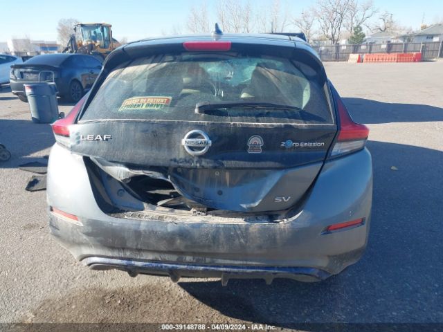 1N4AZ1CP2JC317681 Nissan LEAF SV