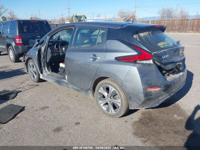 1N4AZ1CP2JC317681 Nissan LEAF SV
