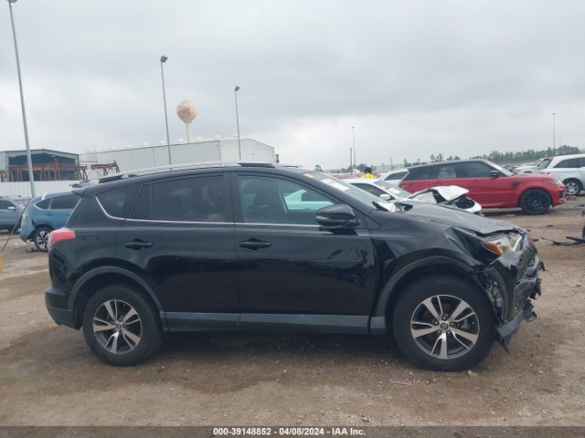 Toyota Rav4 Xle 2017 2T3WFREV9HW317168 Image 13