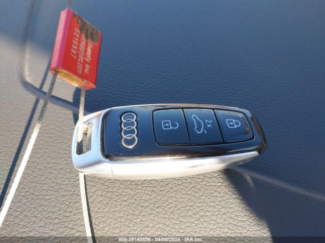 WA1AAAGE9NB023971 Audi E-tron Premium Quattro