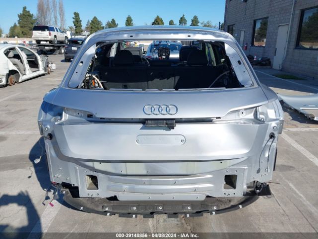 WA1AAAGE9NB023971 Audi E-tron Premium Quattro