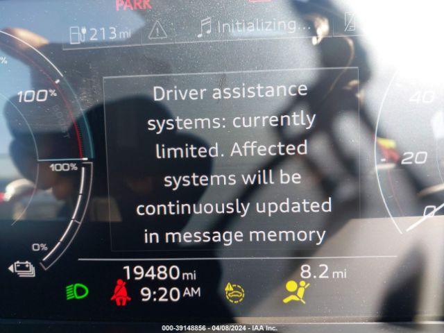 WA1AAAGE9NB023971 Audi E-tron Premium Quattro