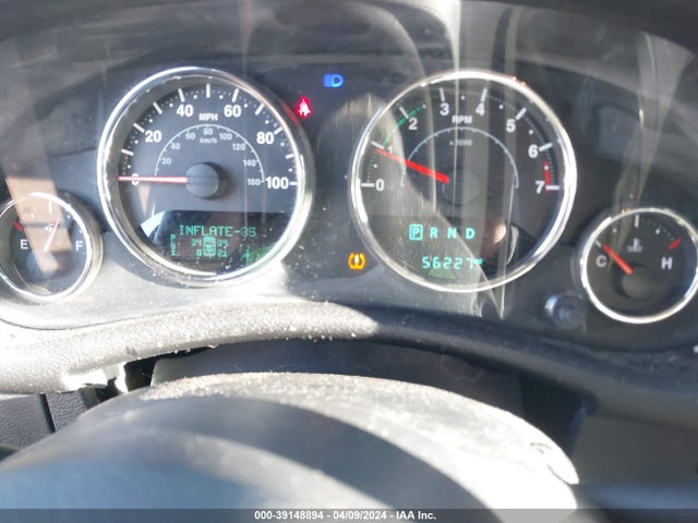 1C4BJWDG0HL551734 Jeep Wrangler Unlimited Sport 4x4