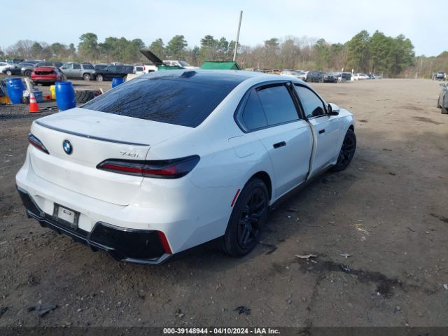 2023 BMW 740 WBA23EH01PCL92686 Photo 3