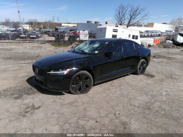 7JRL12FZXNG172130 Volvo S60 B5 Momentum