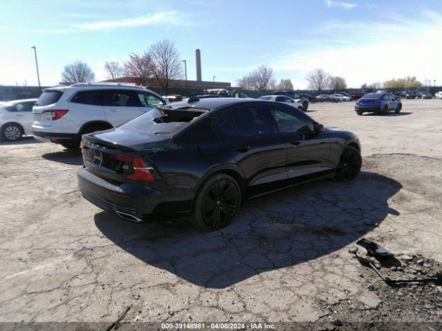 7JRL12FZXNG172130 Volvo S60 B5 Momentum