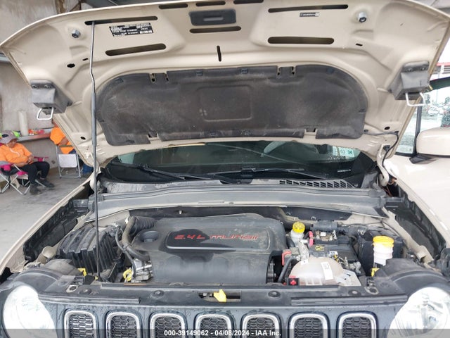 Jeep Renegade Latitude 2015 ZACCJABTXFPC07134 Image 10