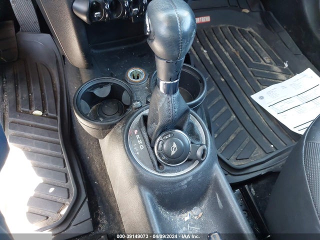 2011 MINI COOPER WMWSU3C59BT251510 Photo 10