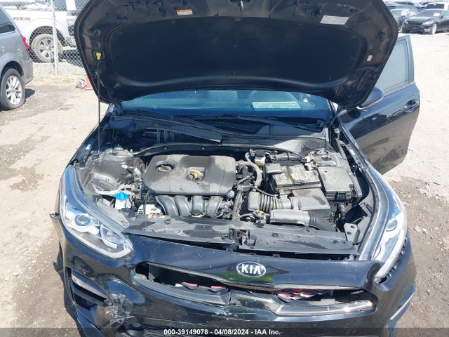 39149078 :رقم المزاد ، 3KPF34AD0ME375555 vin ، 2021 Kia Forte Gt-line مزاد بيع