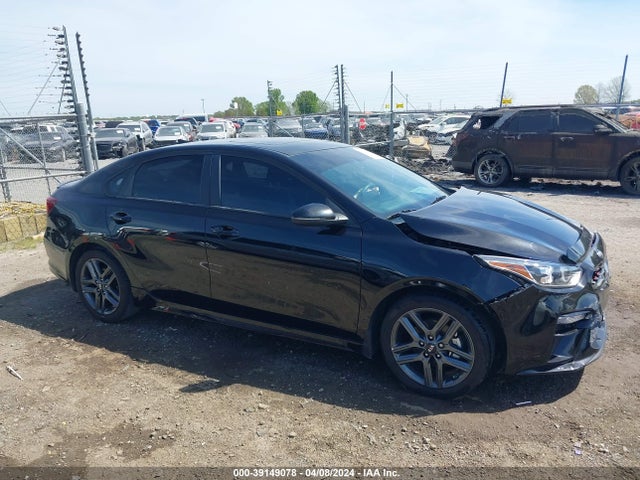 39149078 :رقم المزاد ، 3KPF34AD0ME375555 vin ، 2021 Kia Forte Gt-line مزاد بيع