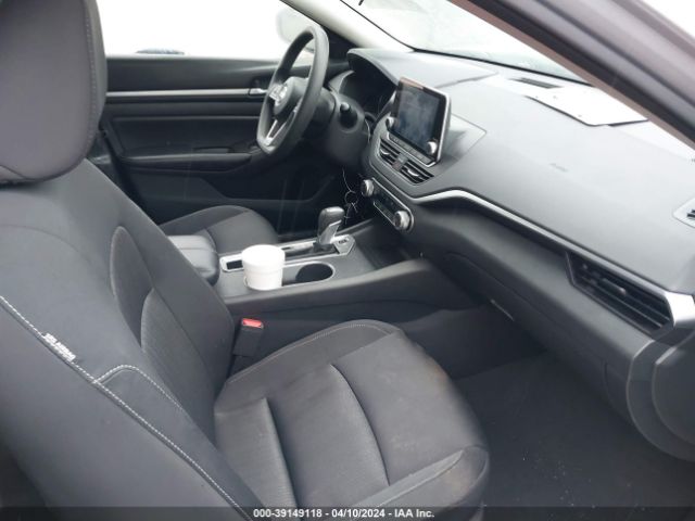 1N4BL4DV0NN303518 Nissan Altima Sv Fwd