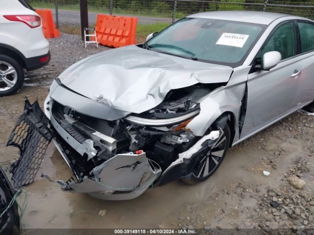 1N4BL4DV0NN303518 Nissan Altima Sv Fwd