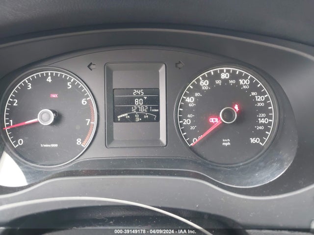3VW1K7AJ6EM379666 Volkswagen Jetta 2.0l S