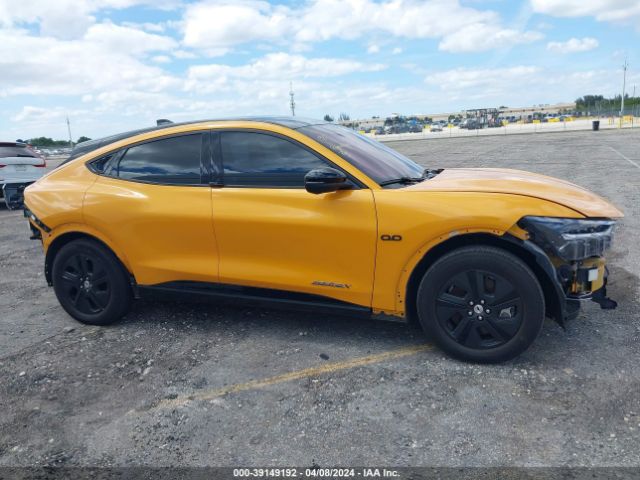3FMTK2SU0NMA40243 Ford Mustang Mach-e California Route 1