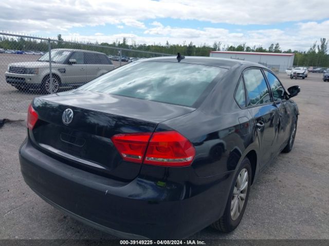 1VWAT7A34EC064199 Volkswagen Passat 1.8t Wolfsburg Edition