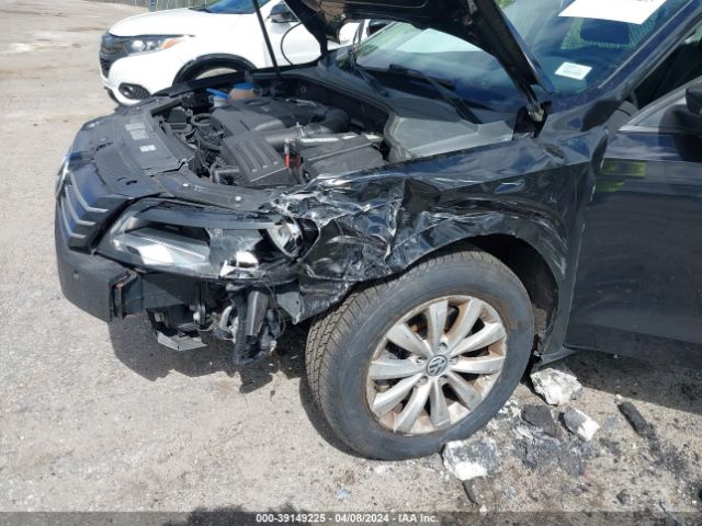 1VWAT7A34EC064199 Volkswagen Passat 1.8t Wolfsburg Edition