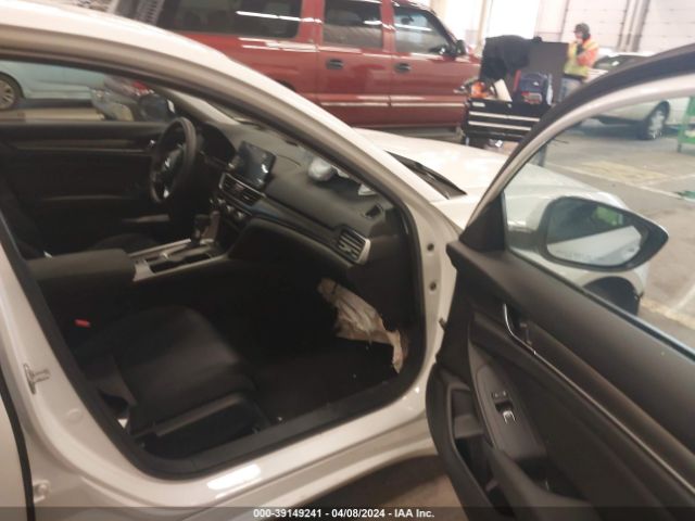 1HGCV1F1XKA030528 Honda ACCORD LX