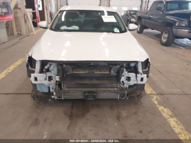 1HGCV1F1XKA030528 Honda ACCORD LX