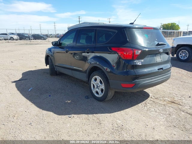 Ford ESCAPE S 2019 1FMCU0F7XKUA79111 Image 3