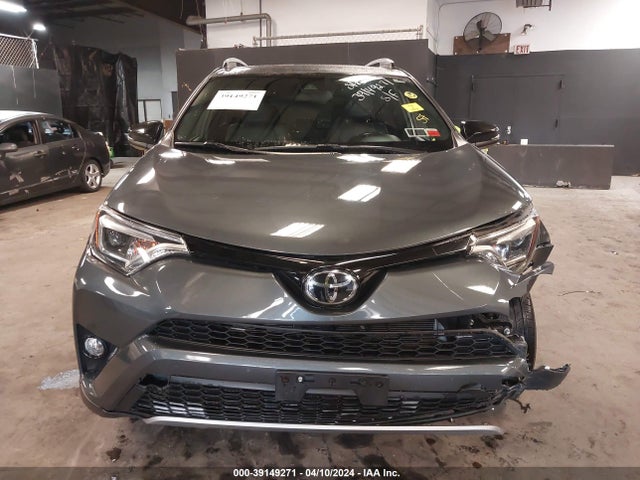Toyota RAV4 SE 2017 JTMJFREV4HD207555 Image 12