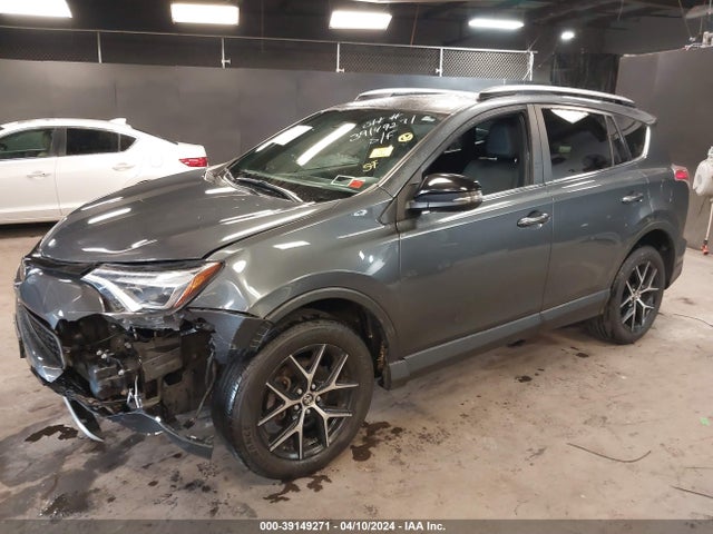 Toyota RAV4 SE 2017 JTMJFREV4HD207555 Image 6
