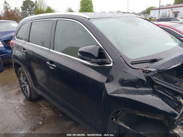 Toyota Highlander Xle 2017 5TDKZRFH1HS523374 Image 13