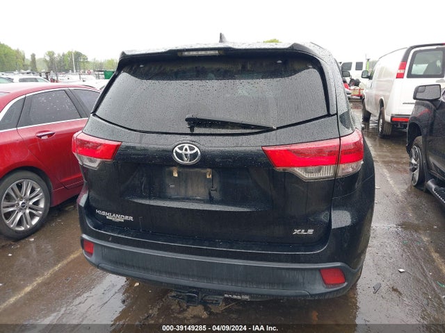 Toyota Highlander Xle 2017 5TDKZRFH1HS523374 Image 16