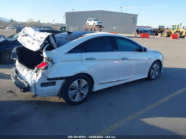 Hyundai Sonata Hybrid Limited 2015 KMHEC4A41FA118899 Image 4