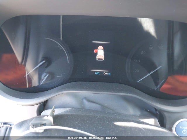 Toyota SIENNA XLE 2023 5TDJRKEC2PS175348 Image 7