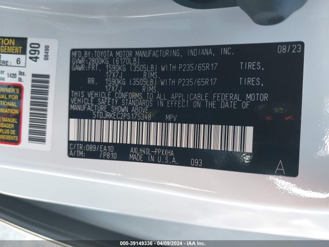 Toyota SIENNA XLE 2023 5TDJRKEC2PS175348 Image 9