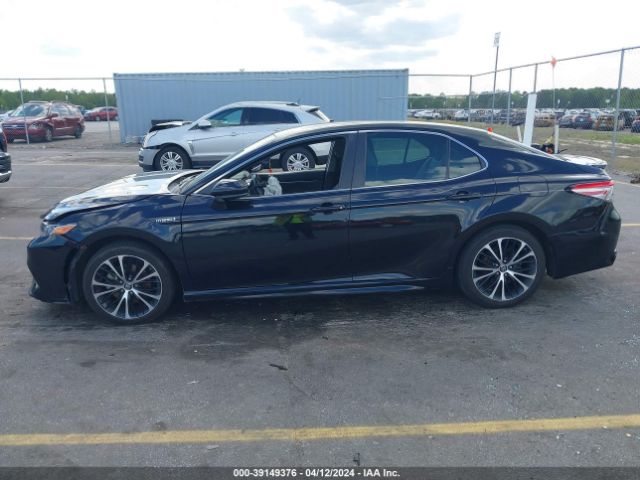 4T1B21HK1JU007012 Toyota Camry Hybrid Se