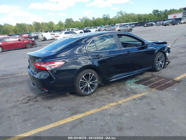 4T1B21HK1JU007012 Toyota Camry Hybrid Se