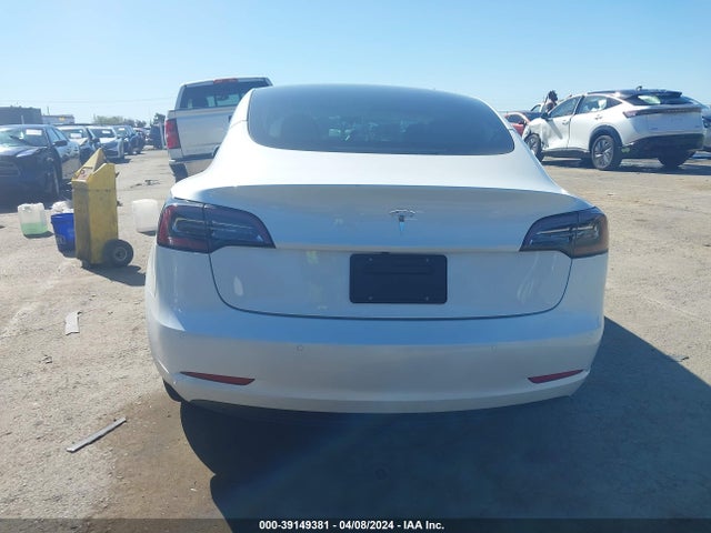 Tesla Model 3 Rear-wheel Drive 2022 5YJ3E1EA6NF358931 Image 16