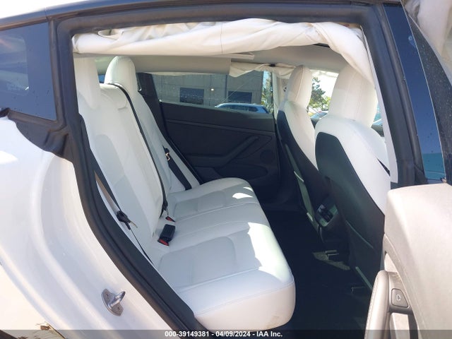 Tesla Model 3 Rear-wheel Drive 2022 5YJ3E1EA6NF358931 Image 8