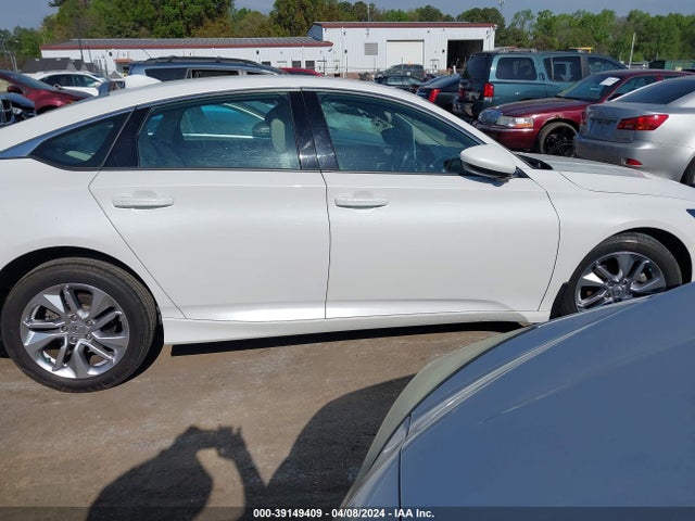 Honda ACCORD LX 2019 1HGCV1F16KA047407 Image 13