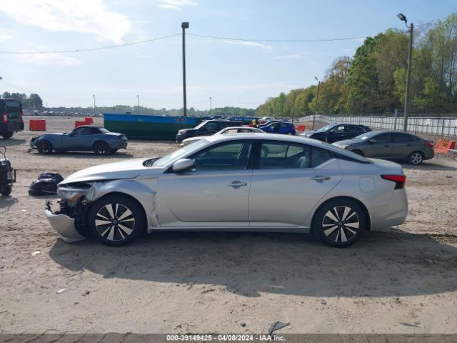 1N4BL4EV6KC137382 Nissan Altima 2.5 Sl
