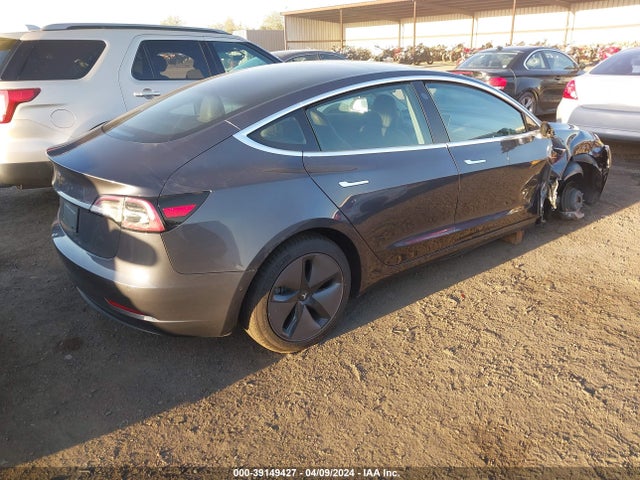 Tesla Model 3 Long Range/mid Range/standard Range/standard Range Plus 2019 5YJ3E1EA5KF317136 Image 4
