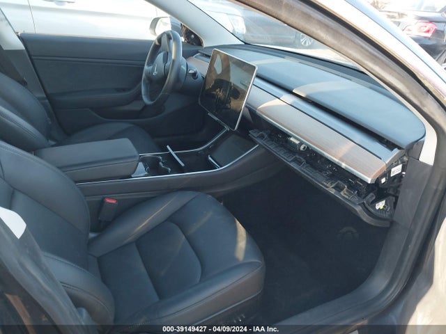 Tesla Model 3 Long Range/mid Range/standard Range/standard Range Plus 2019 5YJ3E1EA5KF317136 Image 5