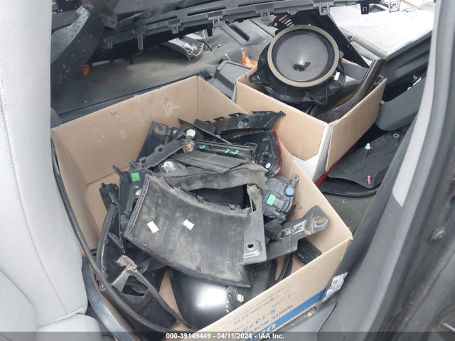 Toyota Sienna Xle 8 Passenger 2018 5TDYZ3DC6JS934256 Image 18
