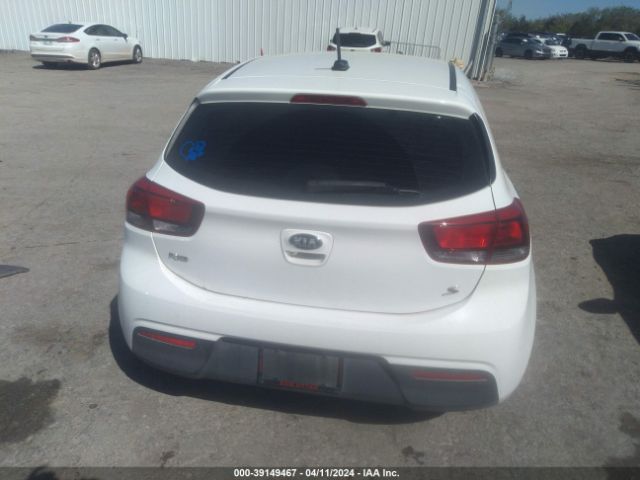 3KPA25AD1ME375180 KIA Rio 5-door S